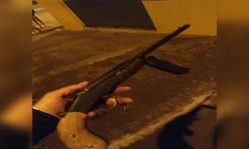 Filhos ficam na rua durante briga de casal em Arapongas