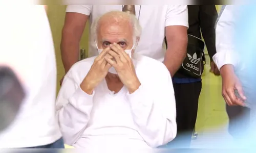 Polícia leva Abdelmassih de volta à prisão no interior paulista