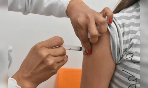 Vacina da covid-19 pode começar a ser distribuída no início de 2021