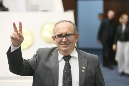 Assembleia debate criação da campanha nacional “Setembro da Paz”