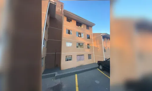 Criança de dois anos cai de prédio em Curitiba