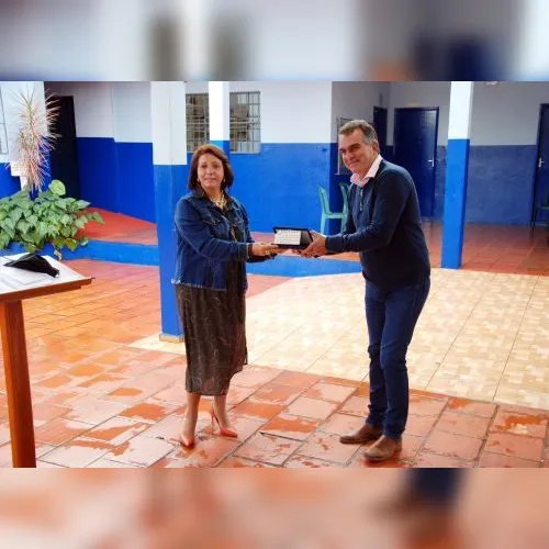 Educação em Faxinal segue avançando com parcerias