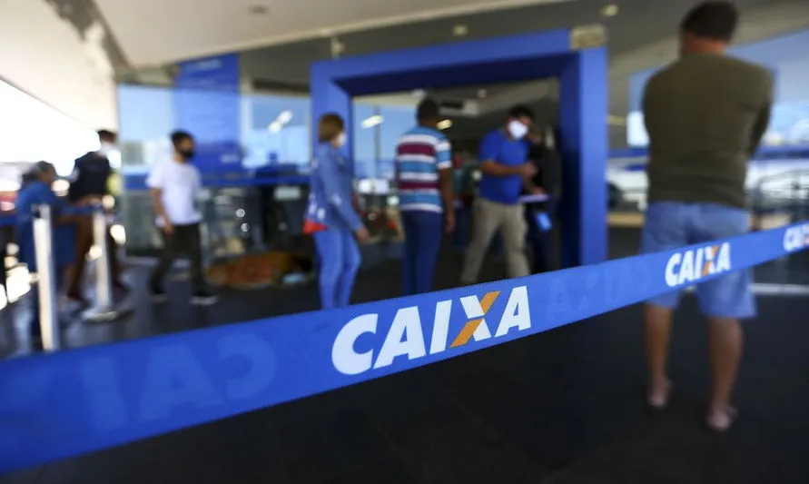 Caixa paga auxílio emergencial para nascidos em março