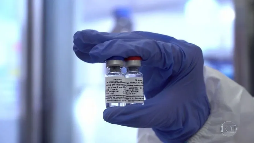 Governo do Estado pretende começar testes com vacina russa em um mês