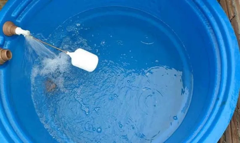 Caixa d'água de 10 mil litros é furtada em Apucarana
