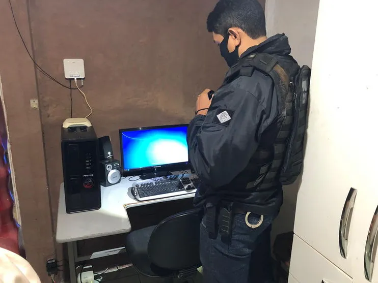 PC deflagra operação de combate à pornografia infantojuvenil na internet em Apucarana