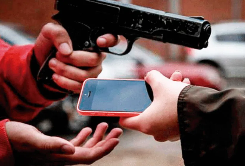 Roubo de celular em Guarapuava termina em tiros