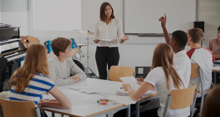 Cursos livres retomam atividades presenciais nesta segunda em Londrina