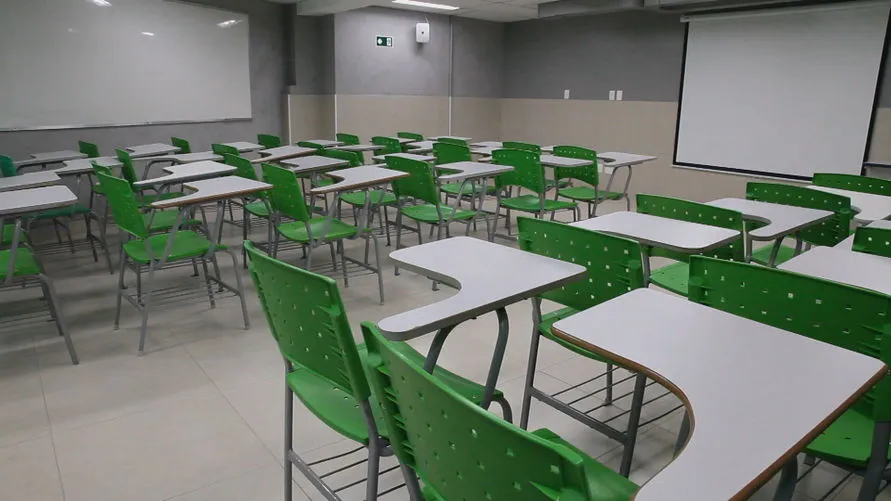 Ministério da Educação analisa possibilidade de retorno das aulas