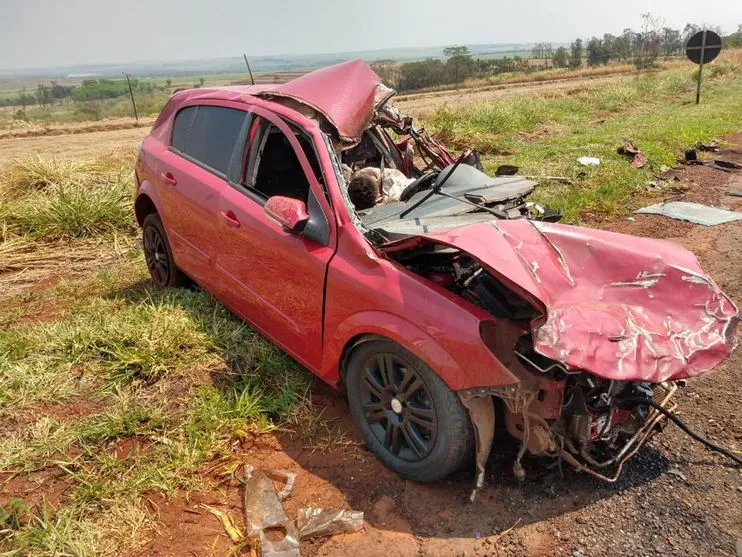 Condutor de veículo morre após colisão frontal na PR-170