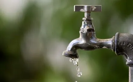 Queda de energia afeta abastecimento de água em Novo Itacolomi