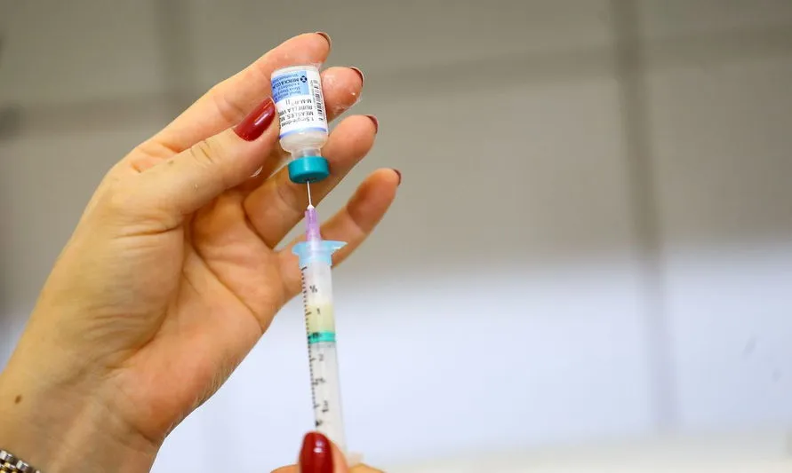 São Pedro do Ivaí realiza vacinação contra Polio e Multivacinação