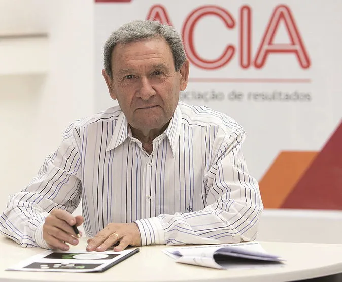 ACIA sabatina candidatos a prefeito de Apucarana