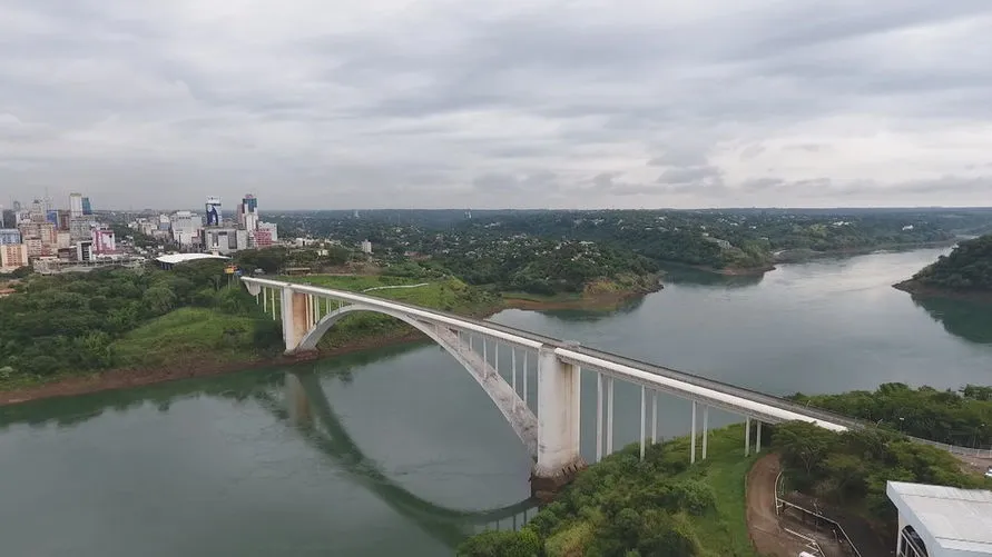 Ponte da Amizade é reaberta nesta quinta-feira.