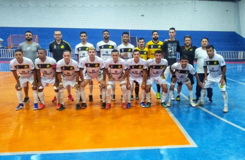 Lokomotiva e Sicoob Danês Apucarana Futsal jogam no final de semana