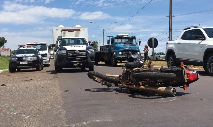 Acidente grave na rodovia PR-323 mata motociclista
