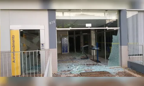 Assaltantes arrombam agência bancária em Bela Vista do Paraíso
