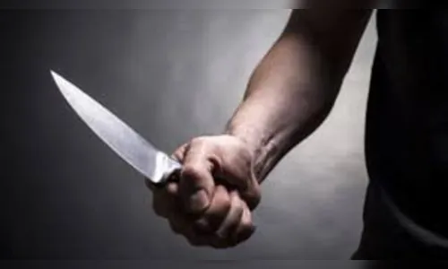 Após discussão, pai esfaqueia padrasto da filha em Arapongas