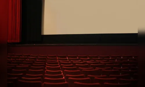 Cinemas poderão voltar a exibir 8 horas por dia em SP