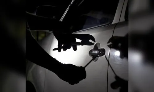 Homem tem carro furtado no Parque Industrial de Arapongas