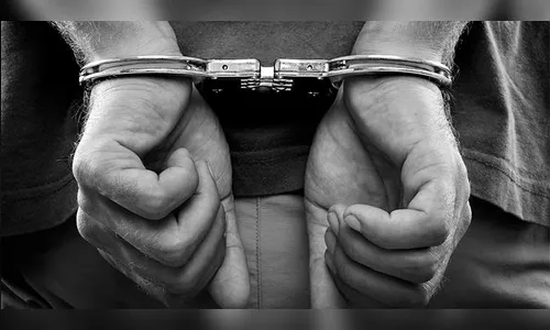 Homem que cometeu crime de injúria homofóbica contra a irmã é denunciado