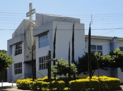 Paróquia Cristo Sacerdote de Apucarana alerta sobre golpe