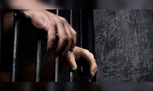 Homem é preso por furto e roubo em Apucarana