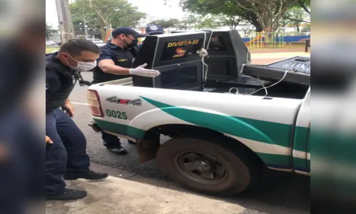 GM apreende caça-niqueis em bar; dono trabalhava com Covid-19