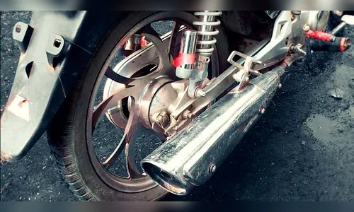 Rapaz vai até cachoeira e tem moto furtada em Apucarana