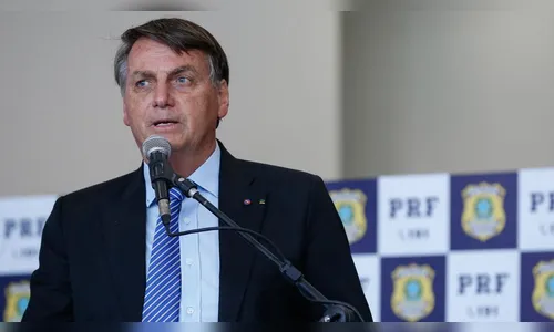 Bolsonaro volta a defender volta as aulas durante a pandemia