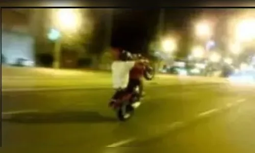 Polícia acaba com festa do barulho em Califórnia