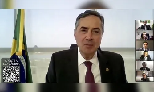 TSE firma parceria com Facebook e WhatsApp para combate a fake news