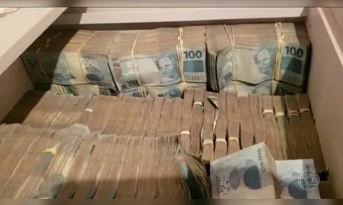 Polícia encontra em armário de farmácia 8 milhões em espécie