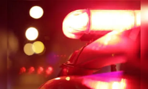 Travesti foge com carro de cliente após desacordo em Apucarana