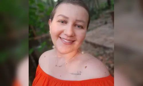 Professora de Apucarana curada do câncer de mama faz vídeo de conscientização