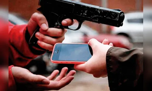 Roubo de celular em Guarapuava termina em tiros