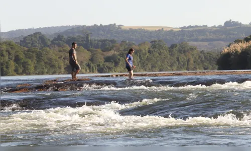Calor leva mais pessoas a rios da região; lazer requer cuidados