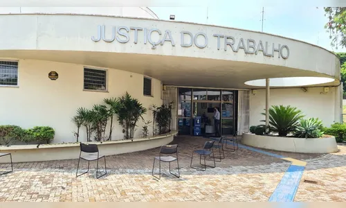 Polícia Federal realiza fiscalização na Justiça do Trabalho em Apucarana
