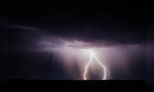 Inmet emite alerta laranja de tempestade para o Paraná, nesta sexta-feira (9)