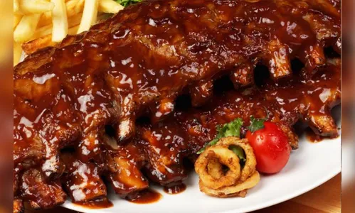 Aprenda a fazer a famosa Costela Suína com Molho Barbecue