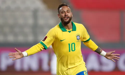 Neymar supera Ronaldo e se torna 2º maior artilheiro da seleção