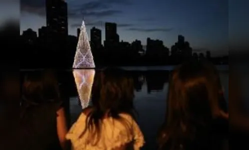 TCE-PR suspende licitação para decoração de Natal em Londrina