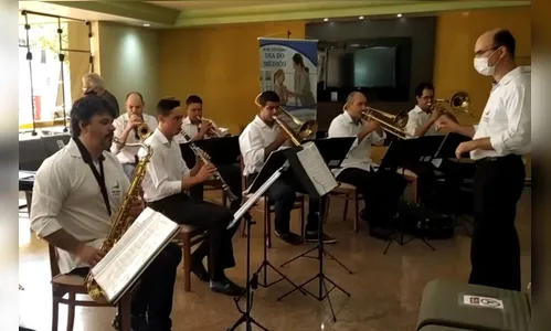 Dia do Médico é celebrado com homenagem da Banda Municipal de Apucarana