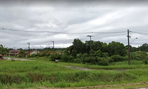 Homem é detido após sequestrar e abusar da ex na frente do filho de 5 anos