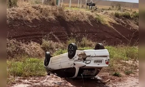 Capotamento faz múltiplas vítimas perto de Faxinal