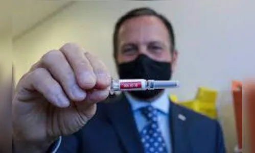 Obrigatoriedade da vacina contra covid-19 pode parar na Justiça