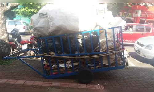 Carrinho de recolher recicláveis é furtado em Apucarana