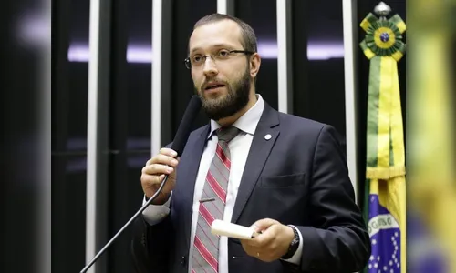 Deputado bolsonarista chama Doria de “estagiário do governo chinês”; assista