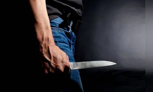 Jovem é esfaqueado em Marilândia do Sul