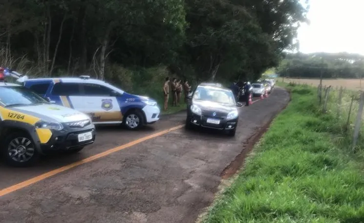 GM e PM de Apucarana abordam mais de 250 pessoas no Parque da Raposa